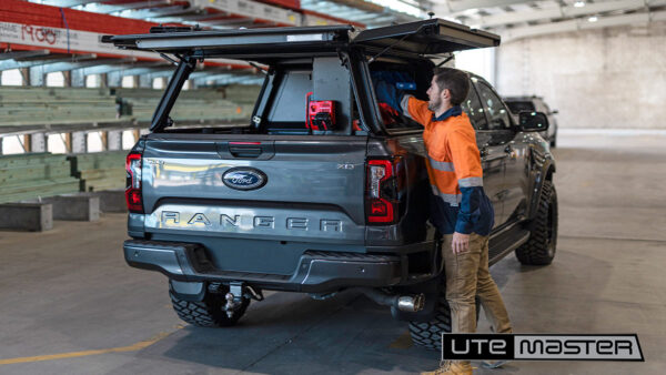 Ford Ranger XL Dual Cab (2022+) Centurion Canopy - Image 2